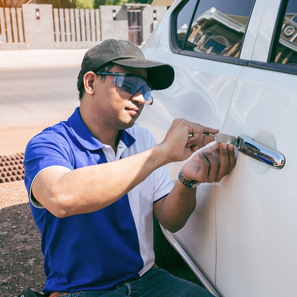 no es necesario tener un seguro de auto para utilizar los servicios de nuestra cerrajería de autos